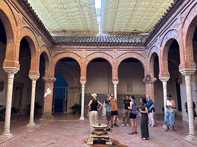 CLIC International House MKさん体験談