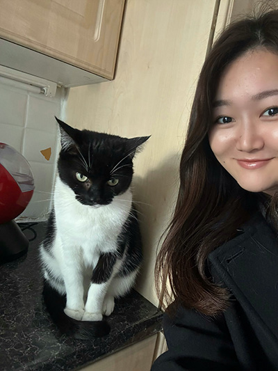 友人の家や友達と出かけた時の写真1。